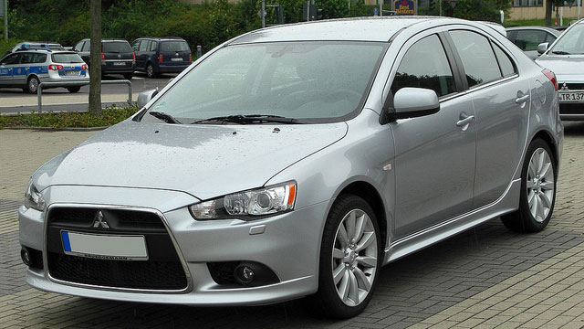 The Woodlands, Conroe, Pearland, and Cypress Mitsubishi Service | Rooster Ridge Car Care